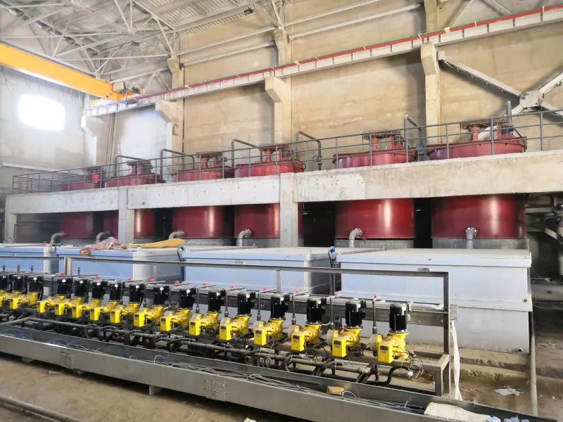 Reagent təşviqat tankı